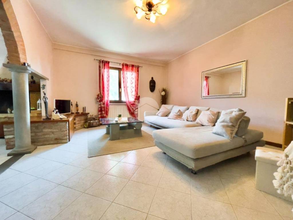 appartamento in vendita a Chiari