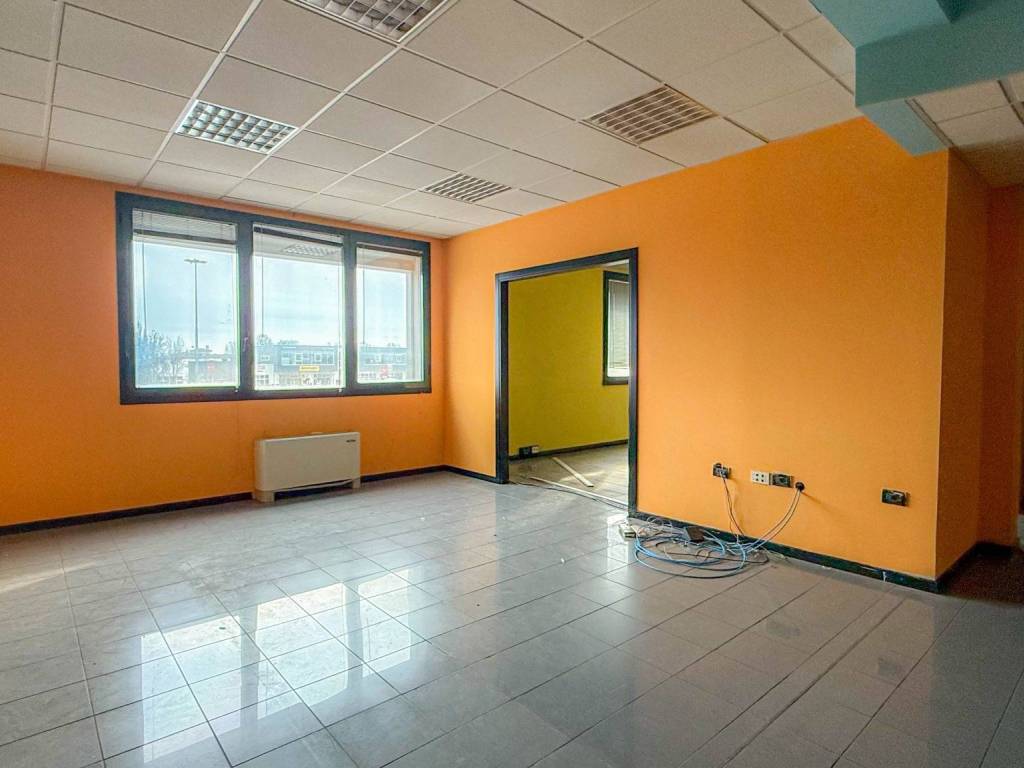ufficio in vendita a Chiari