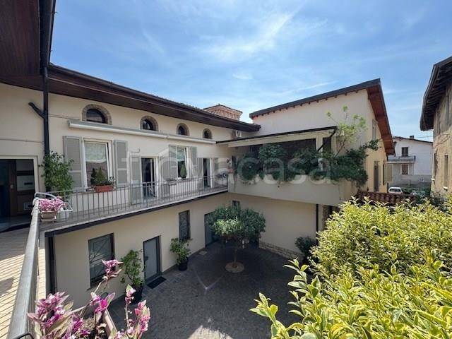 casa indipendente in vendita a Chiari