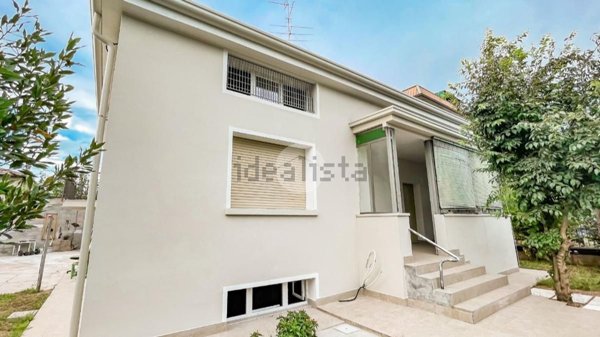 casa indipendente in vendita a Chiari