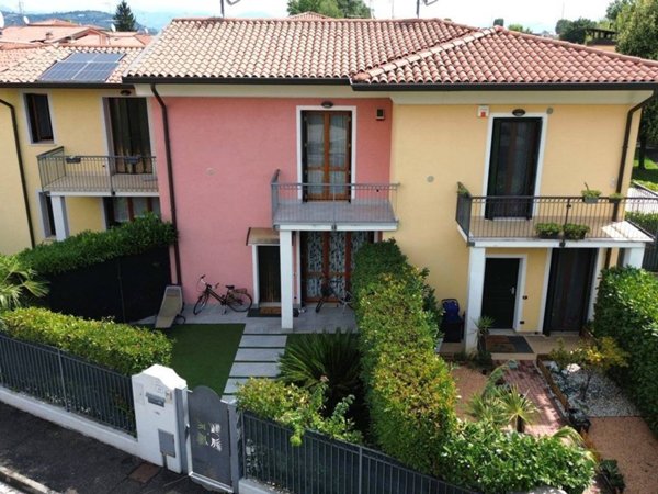 casa indipendente in vendita a Chiari