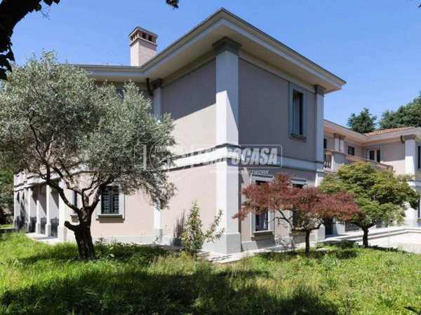 casa indipendente in vendita a Chiari