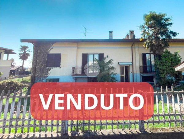 casa indipendente in vendita a Chiari in zona San Giovanni