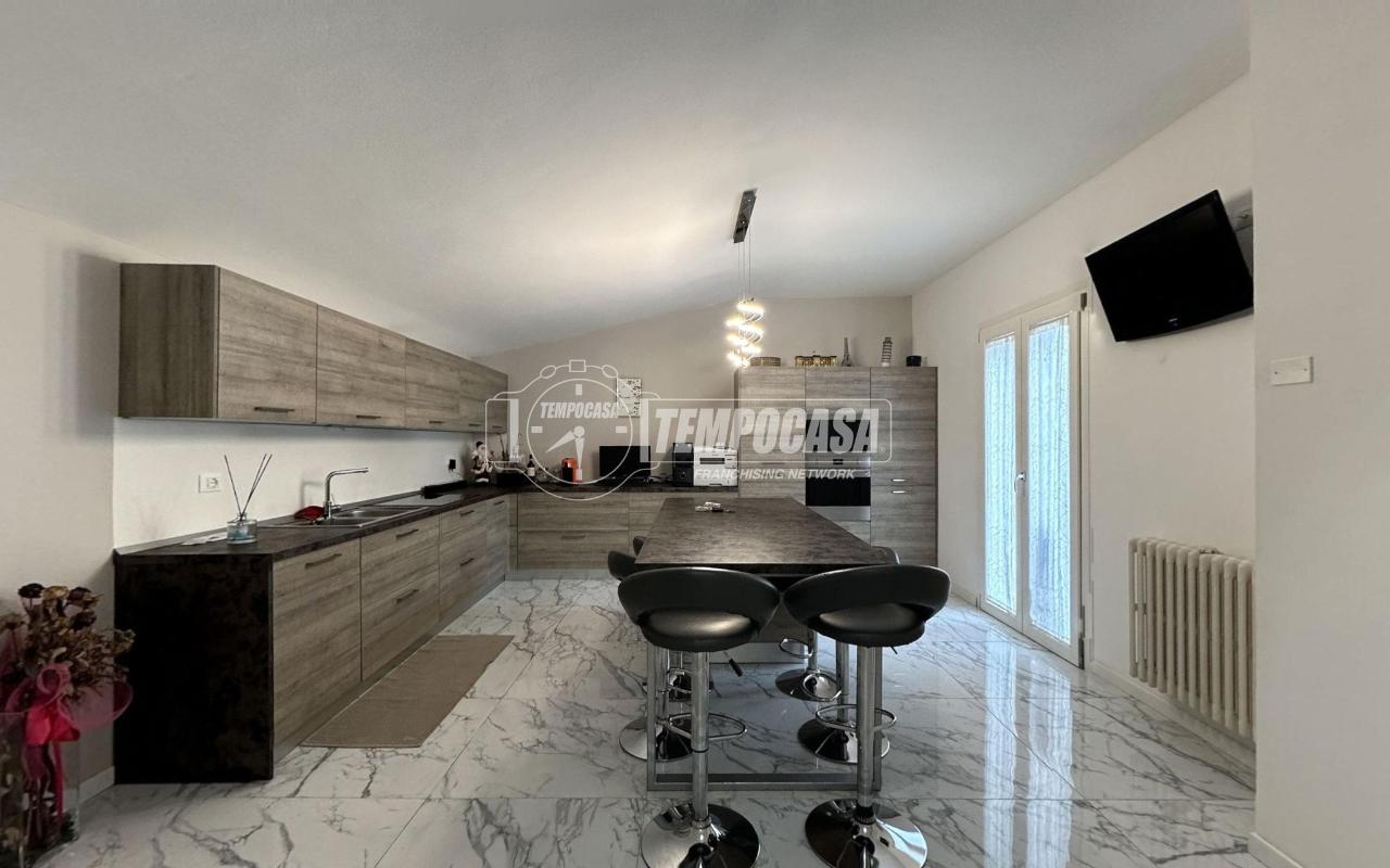 casa indipendente in vendita a Chiari