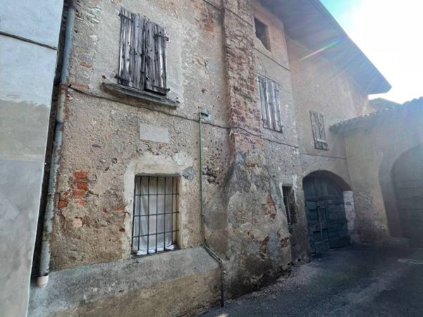 intera palazzina in vendita a Chiari