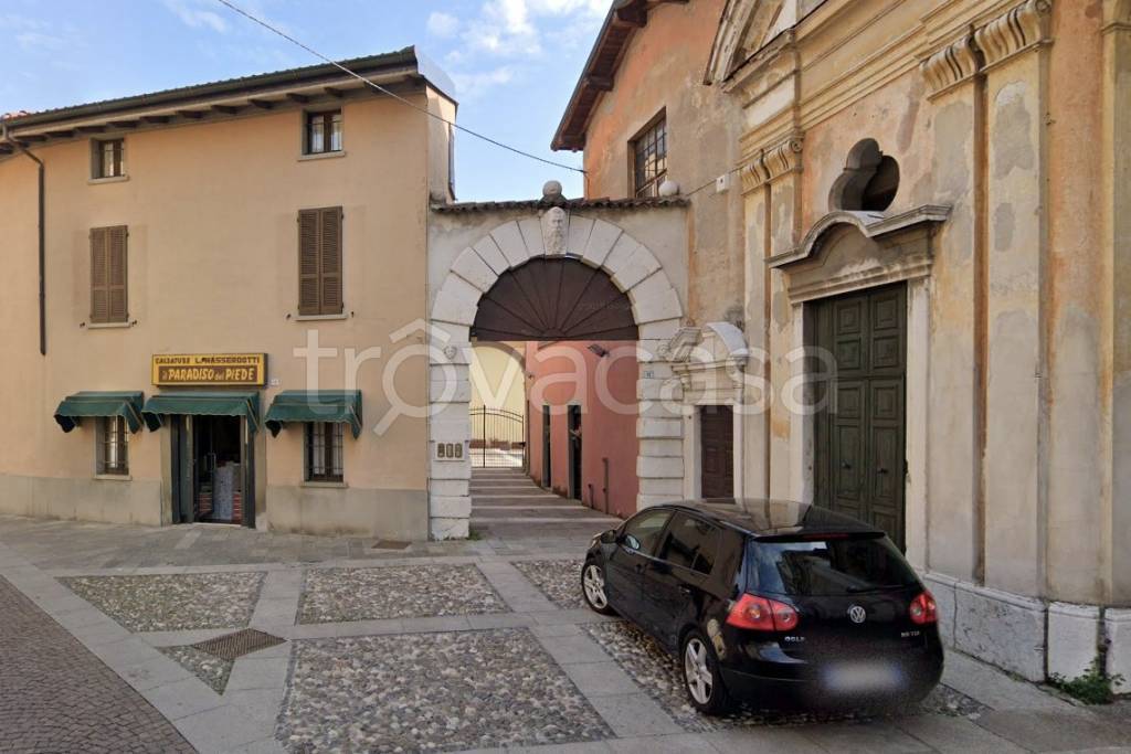 appartamento in vendita a Chiari