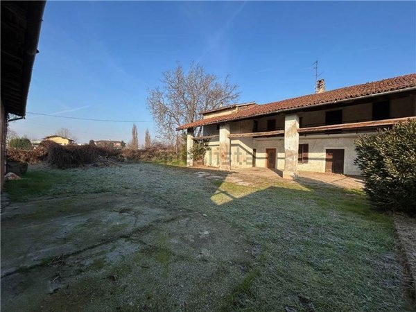 casale in vendita a Chiari