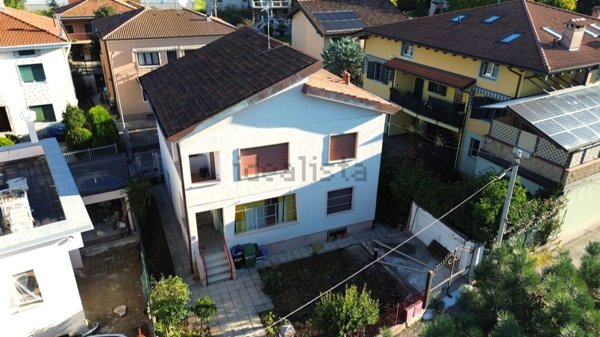 casa indipendente in vendita a Chiari