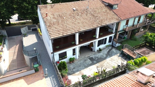 casa indipendente in vendita a Chiari