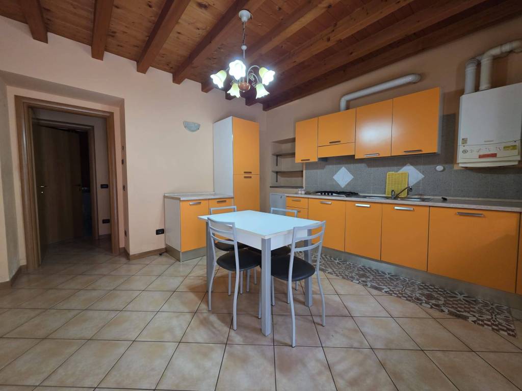 appartamento in vendita a Chiari