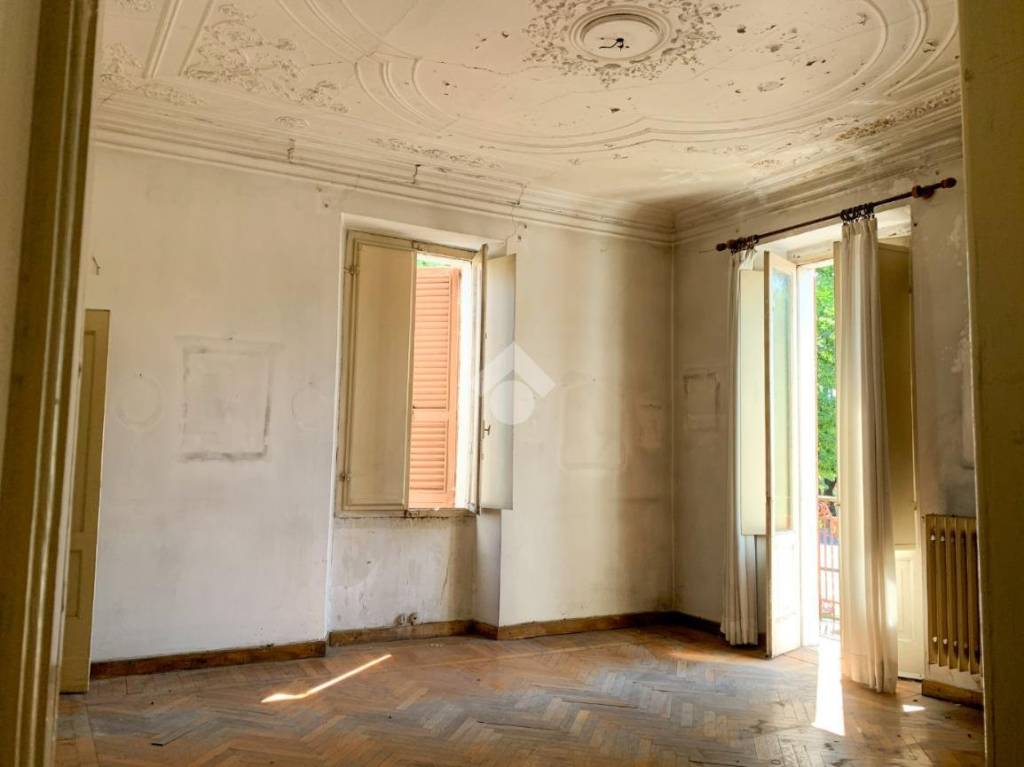 negozio in vendita a Chiari