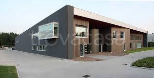 locale commerciale in vendita a Chiari