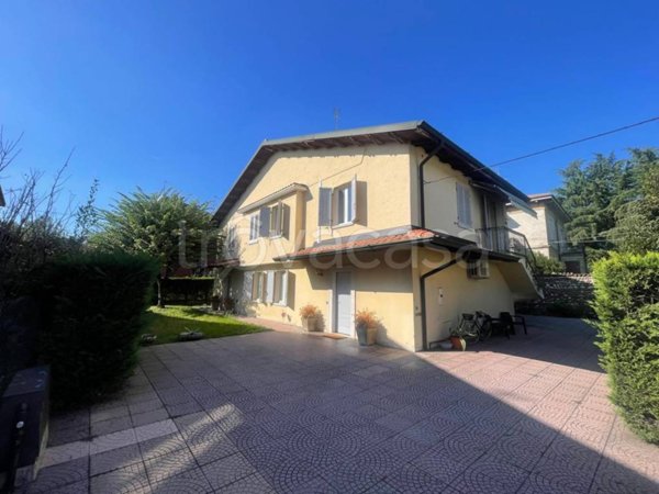 casa indipendente in vendita a Chiari