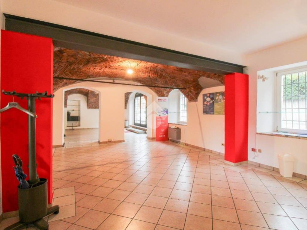 negozio in vendita a Chiari