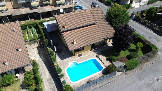 casa indipendente in vendita a Chiari