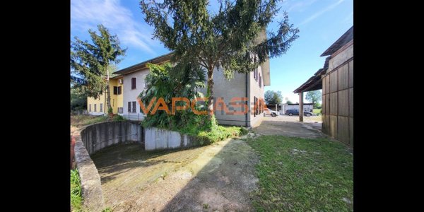 appartamento in vendita a Chiari