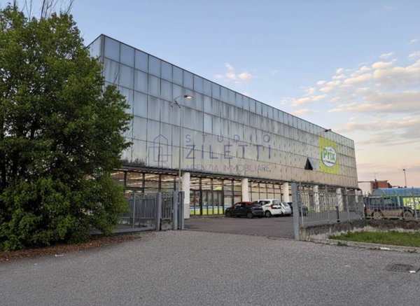 ufficio in vendita a Chiari