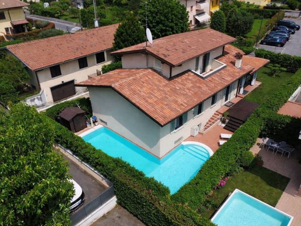 casa indipendente in vendita a Chiari