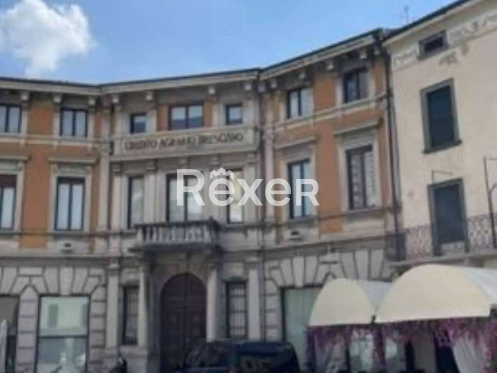 intera palazzina in vendita a Chiari