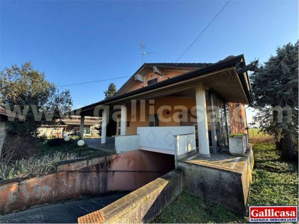 casa indipendente in vendita a Chiari