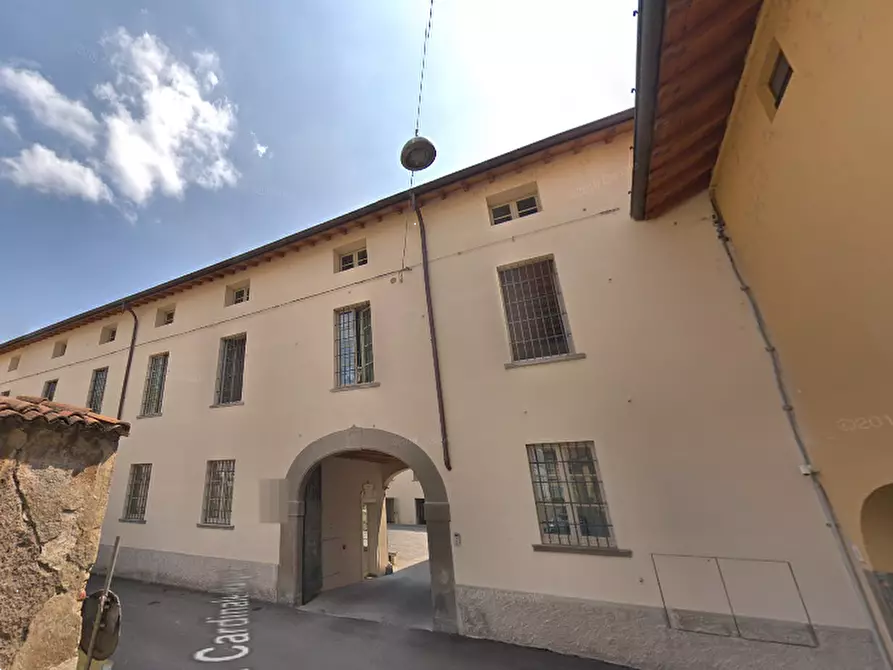 locale commerciale in vendita a Chiari