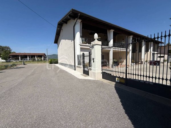 casa indipendente in vendita a Chiari