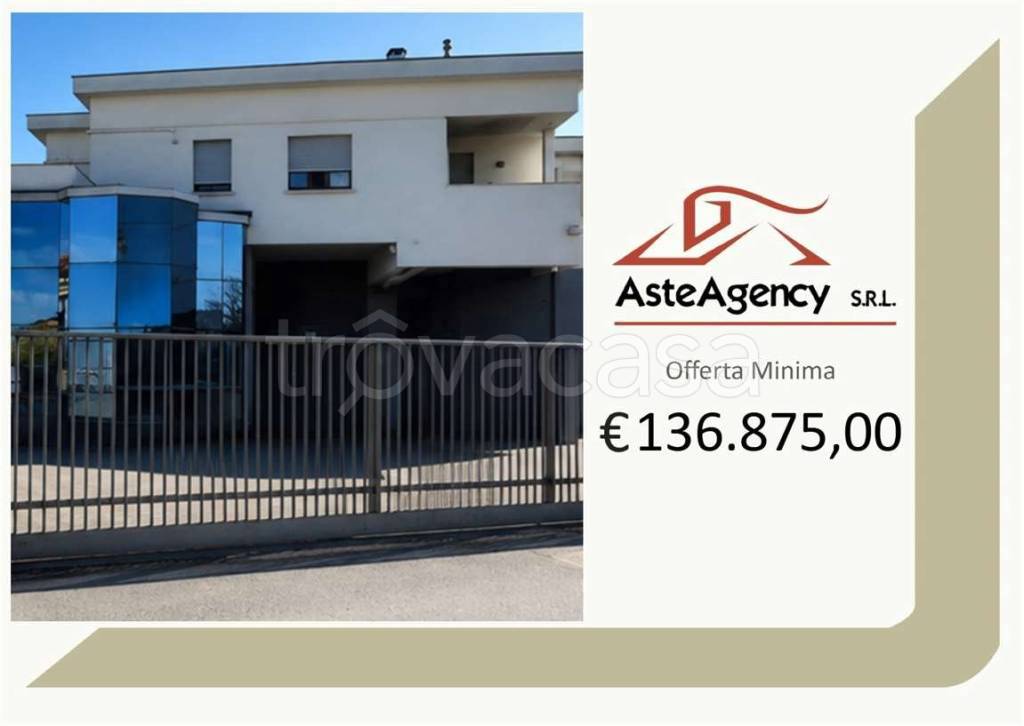 appartamento in vendita a Chiari in zona San Bernardo