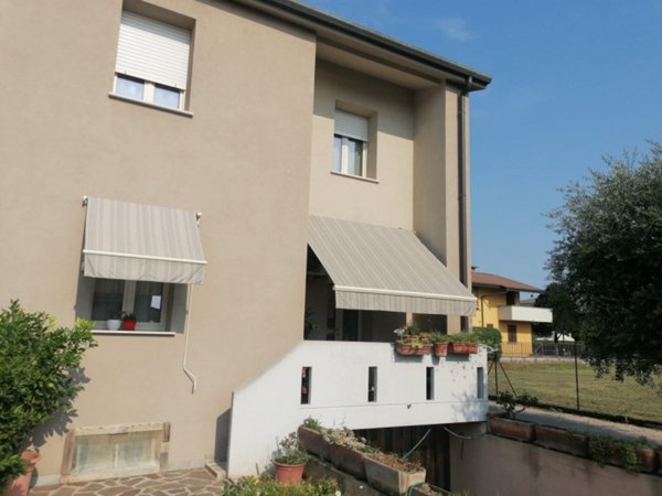 casa indipendente in vendita a Chiari