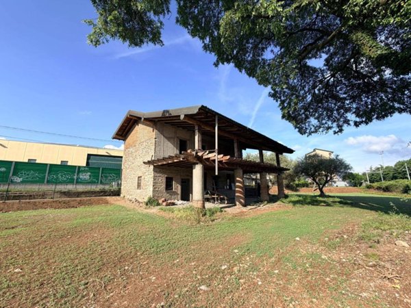 casa indipendente in vendita a Chiari