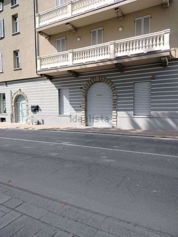 negozio in vendita a Chiari