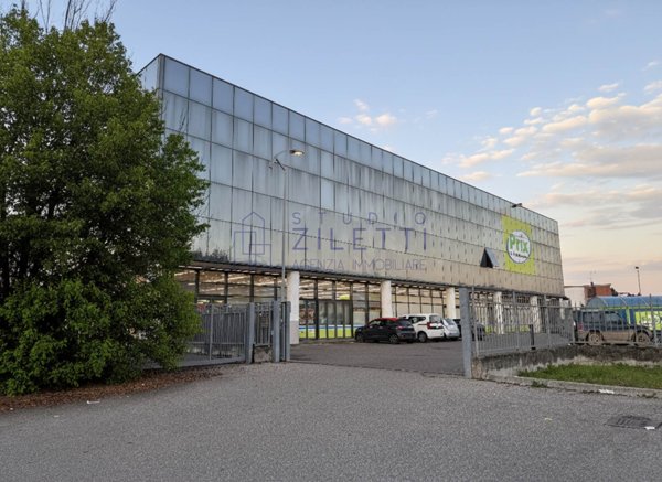 ufficio in vendita a Chiari in zona San Bernardo
