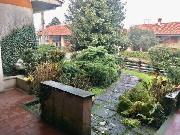 casa indipendente in vendita a Chiari in zona Santellone