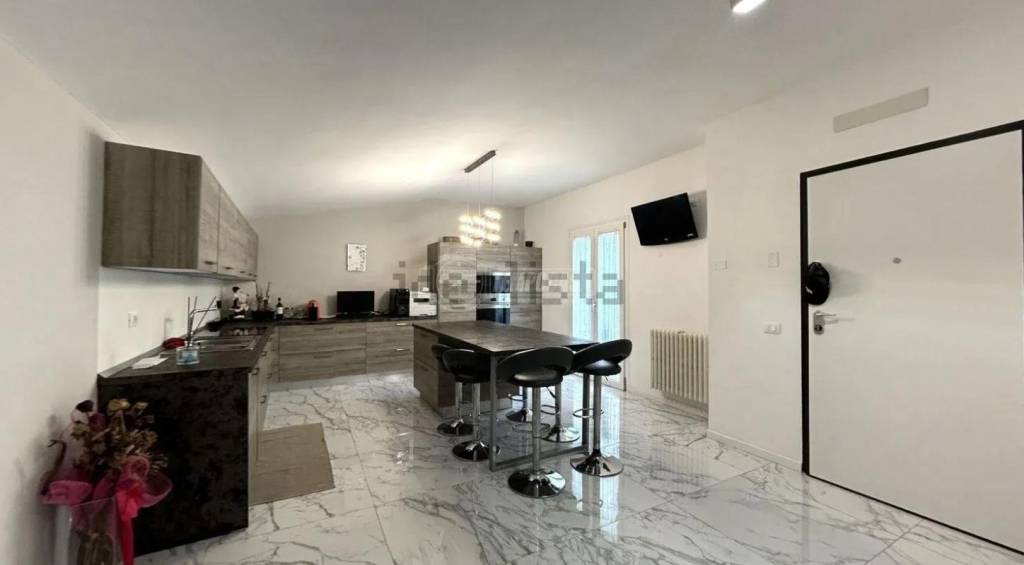 casa indipendente in vendita a Chiari