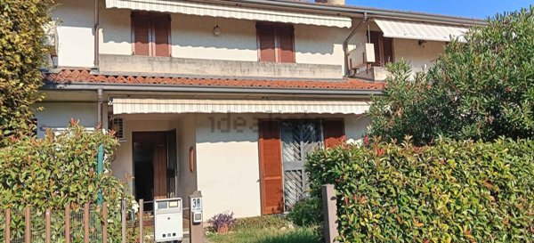 casa indipendente in vendita a Chiari
