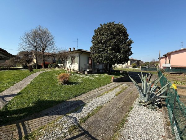 casa indipendente in vendita a Cigole