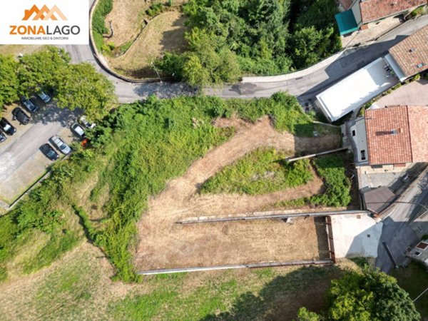terreno edificabile in vendita a Cimbergo