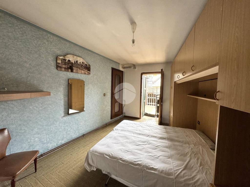 casa indipendente in vendita a Cimbergo