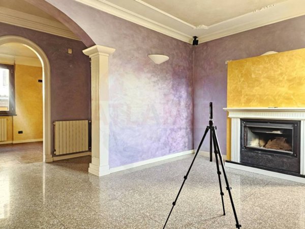 casa indipendente in vendita a Cimbergo