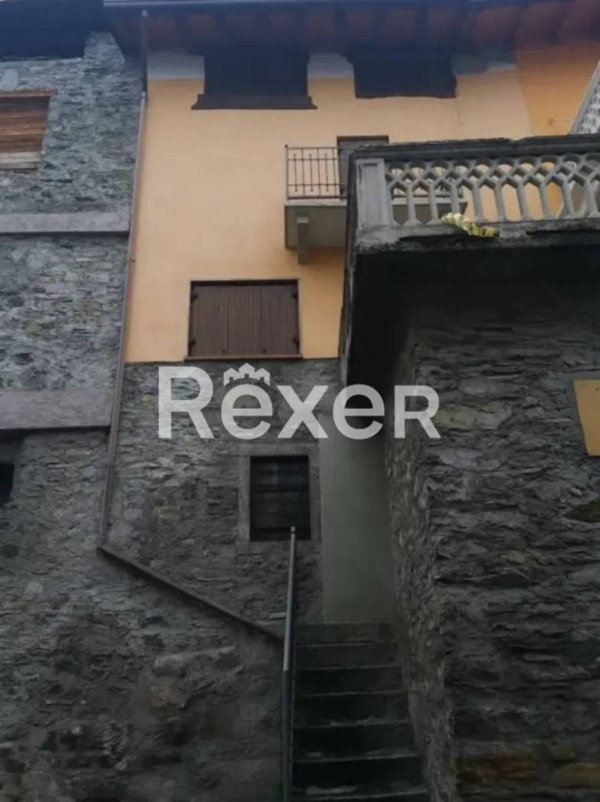casa indipendente in vendita a Cimbergo