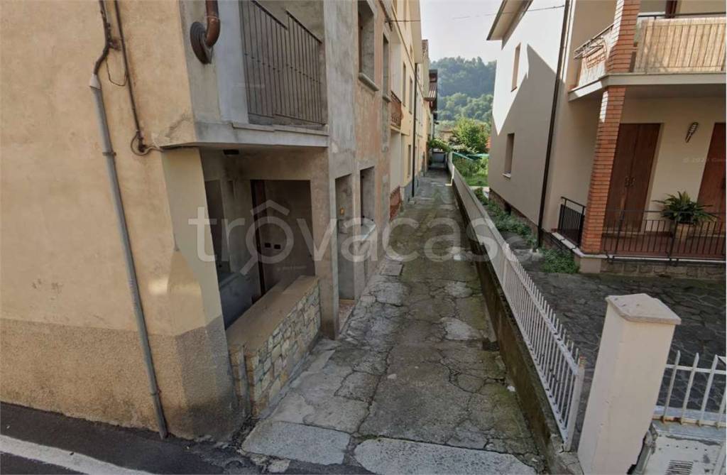 locale commerciale in vendita a Cividate Camuno
