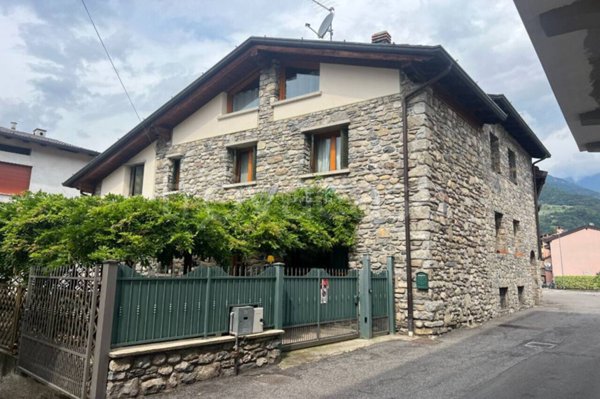 casa indipendente in vendita a Cividate Camuno