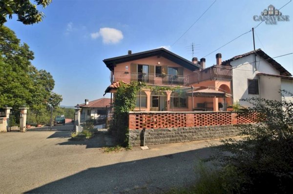 casa semindipendente in vendita a Castellamonte in zona Sant'Anna Boschi