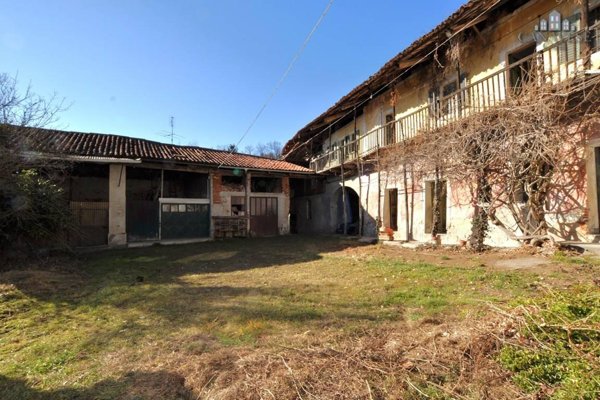 casa indipendente in vendita a Castellamonte