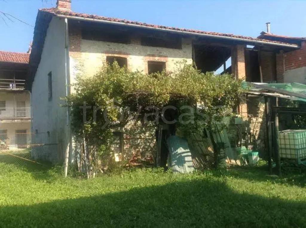 casa indipendente in vendita a Castellamonte in zona San Giovanni