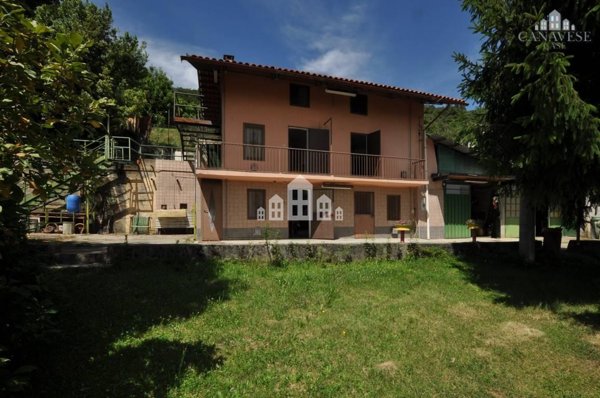 casa indipendente in vendita a Castellamonte in zona Filia