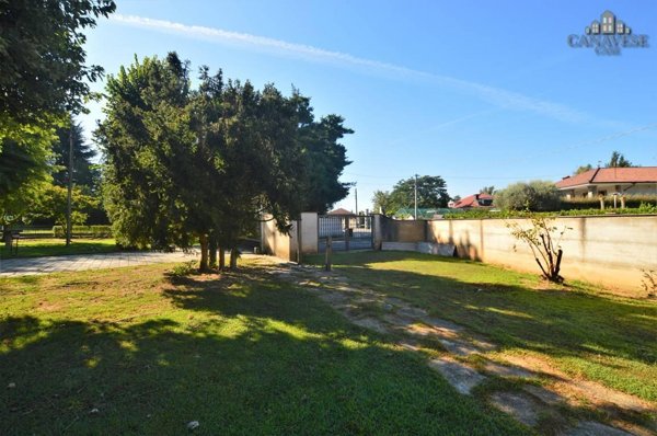 terreno edificabile in vendita a Castellamonte in zona Spineto