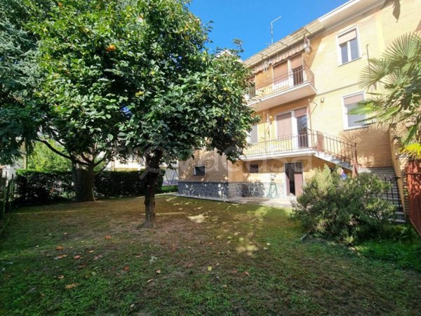 casa indipendente in vendita a Castellamonte in zona Sant'Antonio