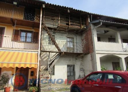 casa indipendente in vendita a Castellamonte