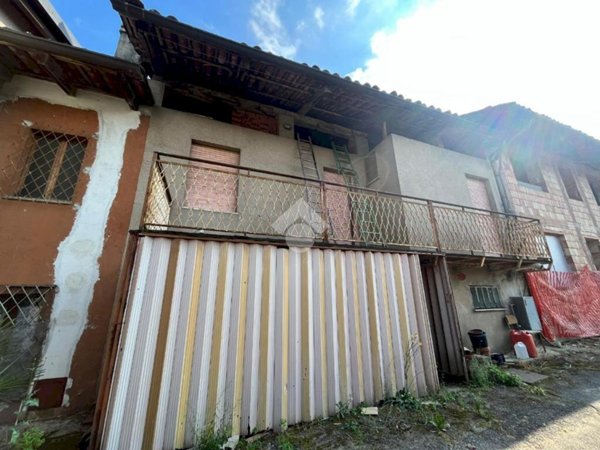 casa semindipendente in vendita a Castellamonte in zona Spineto