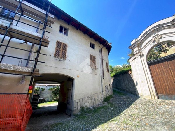 casa semindipendente in vendita a Castellamonte